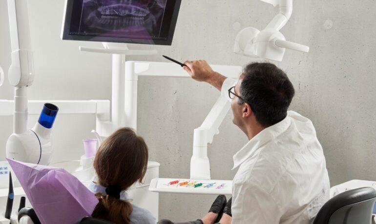 HEALTH & WELLNESS WEEK | Complimentary Oral Health Checks