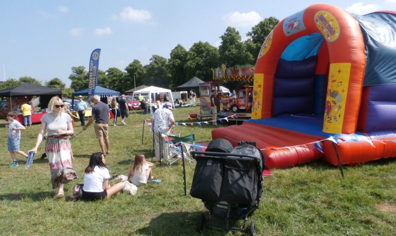 FAMILY | Knutsford Lions Community Fair on Knutsford Heath